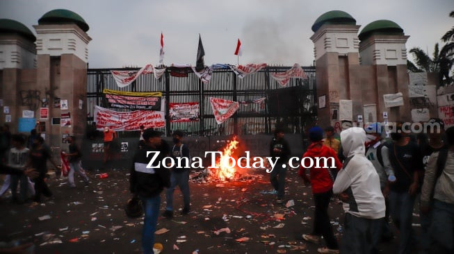 Demo 27 Agustus di DPR Memanas, Ini Alasan Massa Aliansi Daerah Desak RUU Perampasan Aset
